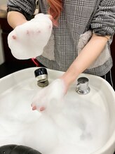 今までのシャンプーがmarbbのマイクロナノバブルによってエステタイムに♪