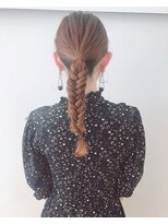 夏のヘアアレンジ♪フィシュボーン【杉野ちひろ】