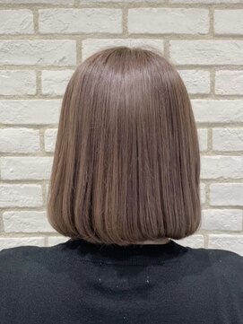 アッシュ 十日市場店(Ash) ベージュボブ