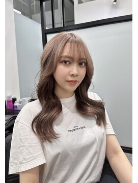 イーラ(era) 韓国風レイヤーカット