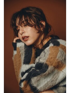 ノエルヘアー(Noel hair) 暗髪ウェーブカーリーアレンジ vol.3