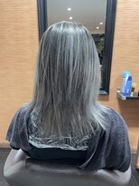 ヘアーサロン デペント(HAIR SALON Depend)&nbsp;スライシングカラー　シルバーグレージュ