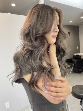 ブロンド(Blonde) デザインカラー/ハイライト