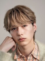 オーシャントーキョーオーバー 渋谷(OCEAN TOKYO OVER)&nbsp;韓国ヘアニュアンスコンマバングセンターパートフェザーパーマ