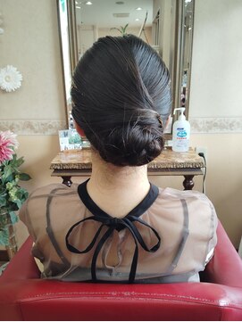 カリーノ(Carino) ヘアアレンジ