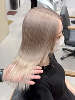 スタン 渋谷(Stam)&nbsp;ハイトーンミルクティーベージュケアブリーチダブルカラーボブ