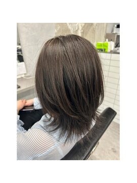 ネウィ 所沢(newi) レイヤーカットスタイル