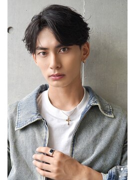 レーヴス(REVES) フェザーショート