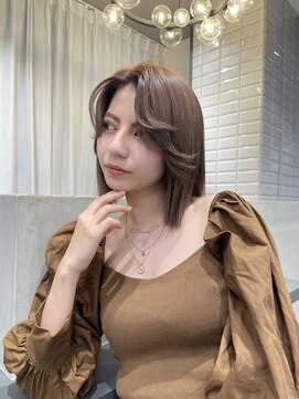 リリー(Lilley) 【稲永麻衣】ボブ+切りっぱなし+ダブルカラー+韓国ヘア