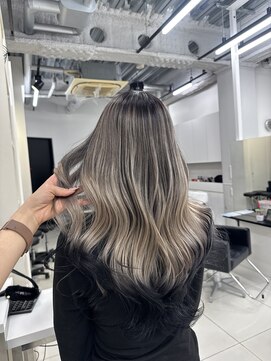 アライブ ハラジュク(ALIVE harajuku) 【ALIVE yu-ki ブリーチ ダブルカラー バレイヤージュ】