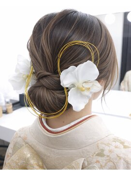 スタスタ 岩本町 秋葉原 綺麗目シニヨン