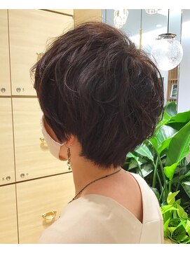 テラス アヴェダ 大丸心斎橋店(Terrace AVEDA) ショート