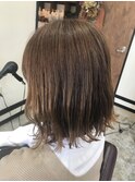 ミディアムボブ