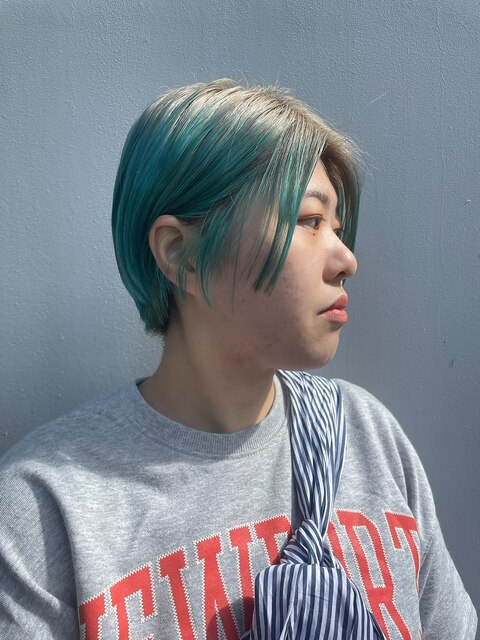beige×turquoise green