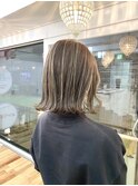 外はねボブと細束ハイライト
