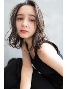 イルハバナ 渋谷(ill HAVANA) 20代/30代/大人可愛い/くびれレイヤーカット