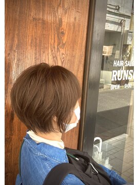 ランソ(RUNSO) ソフトベージュ×ショートボブ♪/似合わせカット