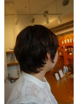 エルマノ 仙川(L mano) 癖毛風ナチュラルなショートパーマ