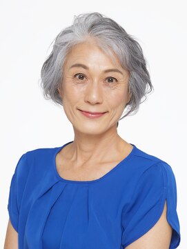 50代・60代の方に◎前下がりショートボブ
