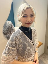 イニー(YNNIE) SARA 