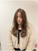 大人可愛いふんわりレイヤースタイル