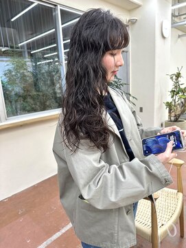 パークレーン アイス イヴェン(park lane ICI yeven) ロングパーマ スパイラルパーマ 外国人風パーマ