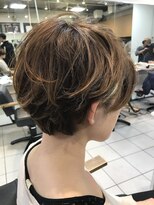 ペネロープ(Penelope)&nbsp;前下がりショート YACHI