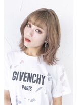 ルミネート 大塚店(Ruminate)&nbsp;ベージュ大人ウルフ【大塚/池袋/新大塚/シールエクステ】