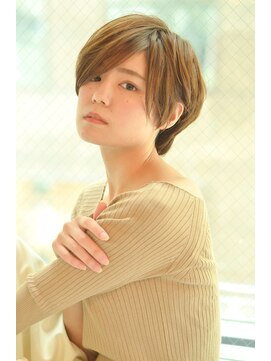 アイナ 銀座(Aina) 【AINA 銀座　丸山　ナチュラルショート】