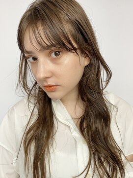 ステイシー(stay she) 顔まわり可愛い!エアリーロングヘア