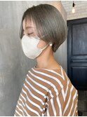 オリーブベージュショート_外ハネボブセクションカラー_ba388261