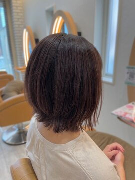 アドラーブル けやき通り店(adorable) ツヤ感カラー【ピンクブラウン】♪【くびれボブ】10代20代30代