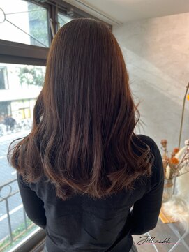 ジル アンク(Jill ankh) 《Jillankh 姫路駅前》アッシュベージュ　赤み消し　艶髪　2way