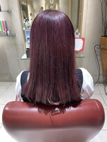 エム インターナショナル 春日部本店(EMU international)&nbsp;ピンクバイオレットのツヤツヤストレート