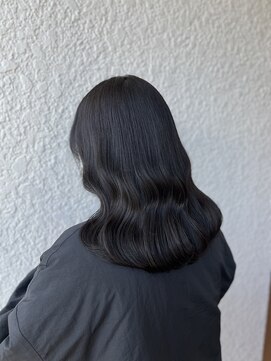 アーバイン バイ ピーシーエイチ(Irvine by P.C.H) 6トーン　アッシュシルバー　ブリーチなし