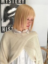 ヲタク(wotaku.)&nbsp;ブロンドベージュハイトーンダブルカラー切りっぱなしボブ金髪