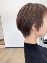ヘア グラッドネス ワールド(hair gladness WORLD)