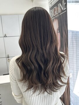 ジャン クロード ビギン 表参道店(JEAN CLAUDE BIGUINE) ブリーチなしで作る赤み打ち消し透明感カラー