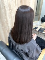 ペグ(Peg) 透け感!赤みを抑えたブラウンカラー