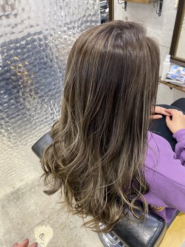ヘアサロン ドットプラス 町田店(dot. plus) ハイライト×シルバーグレージュ