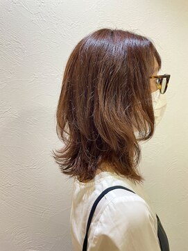 アンテシニヨン(Un the Shiniyon) くびれレイヤー×ピンクブラウン