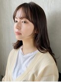 垢抜ける後れ毛!愛されくびれミディアム
