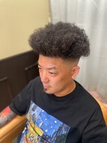 チョス(Chos)&nbsp;スキンフェード×アフロ