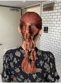 タイトヘア ツインポニー 編み下ろし お呼ばれヘア