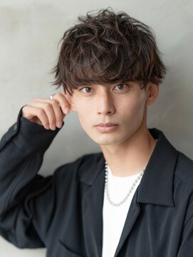 イオ 本厚木(io) マッシュショート波巻きスパイラルパーマハイライト