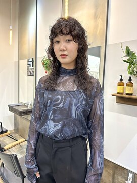 デイジードゥ(Daisy duex) 重くないブラウンカラー