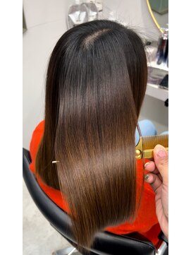 トランス(TRUNS) 髪質改善ULTOWAトリートメント