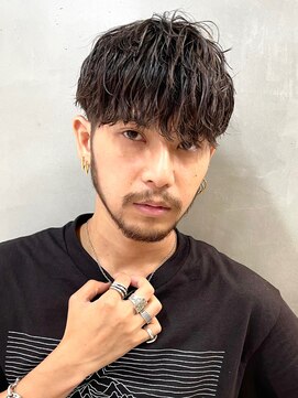 フィフス 名駅(fifth) ツイストスパイラルパーマ×刈り上げマッシュで男らしさ◎