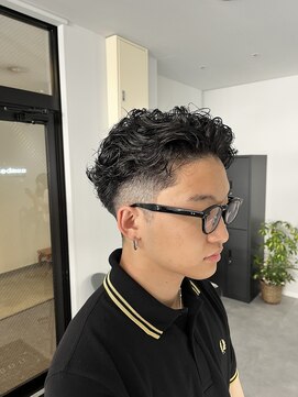 ナンバー 竪町(number+) 20代30代メンズスパイラルパーマワイルドオシャレ感アッシュ