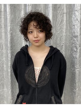 ステップボーンカット トーキョー(STEP BONE CUT TOKYO) 【ステップボーンカット】ミディアムレイヤー/パーマスタイル